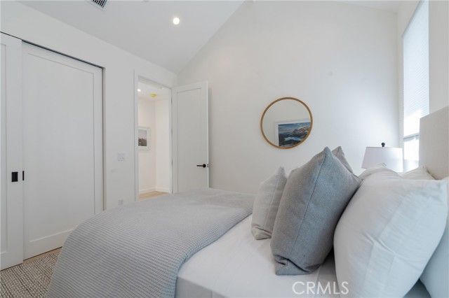 11825 Tennessee Avenue, Los Angeles, CA 90064