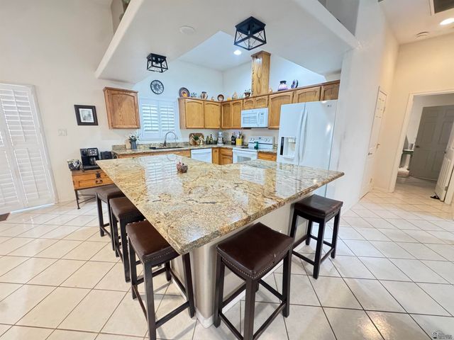 28712 Canal Ave, Wellton, AZ 85356