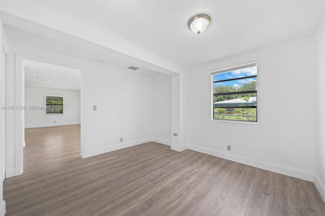 1344 NW 7th Ter, Fort Lauderdale, FL 33311