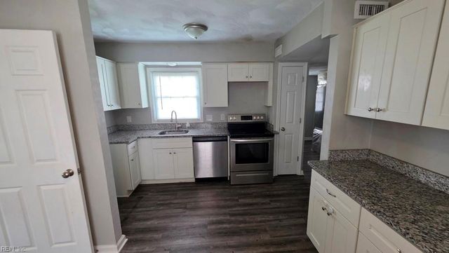 564 Portsmouth BLVD, Portsmouth, VA 23704