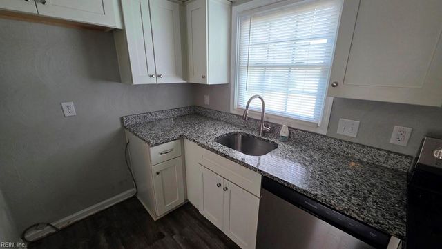 564 Portsmouth BLVD, Portsmouth, VA 23704