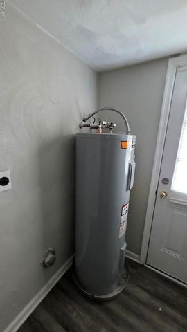 564 Portsmouth BLVD, Portsmouth, VA 23704