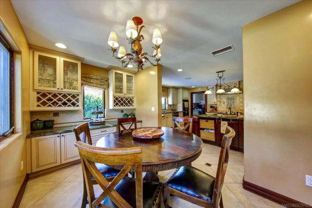 2540 Chatsworth, San Diego, CA 92106