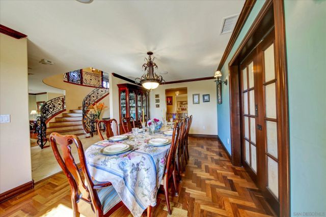 2540 Chatsworth, San Diego, CA 92106