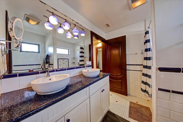 2540 Chatsworth, San Diego, CA 92106