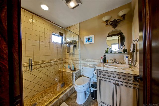 2540 Chatsworth, San Diego, CA 92106