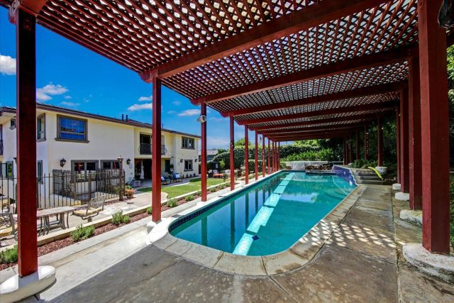 2540 Chatsworth, San Diego, CA 92106
