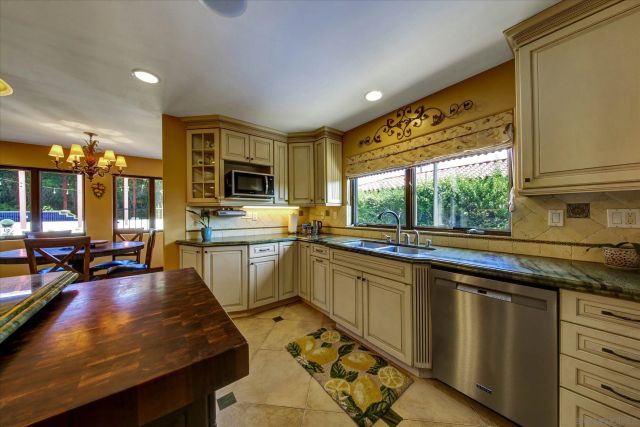 2540 Chatsworth, San Diego, CA 92106