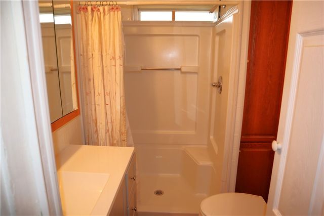 506 Lewis Ave, Jeannette, PA 15644