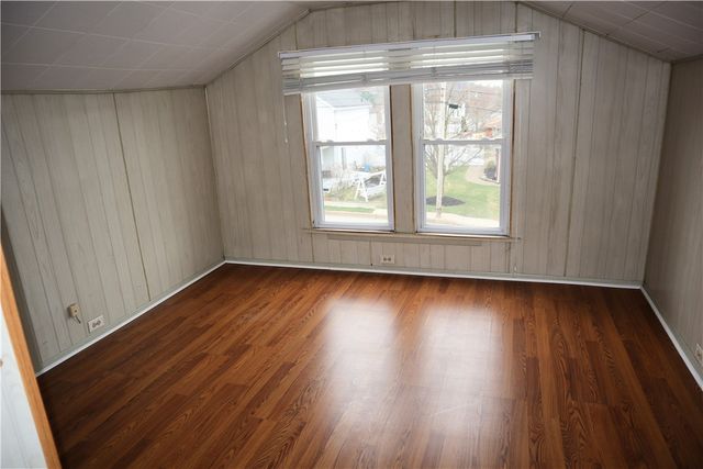 506 Lewis Ave, Jeannette, PA 15644