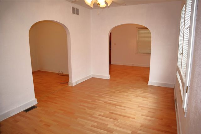 506 Lewis Ave, Jeannette, PA 15644