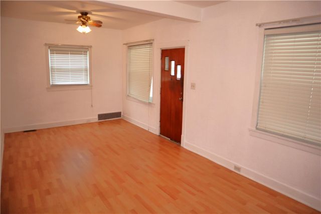 506 Lewis Ave, Jeannette, PA 15644