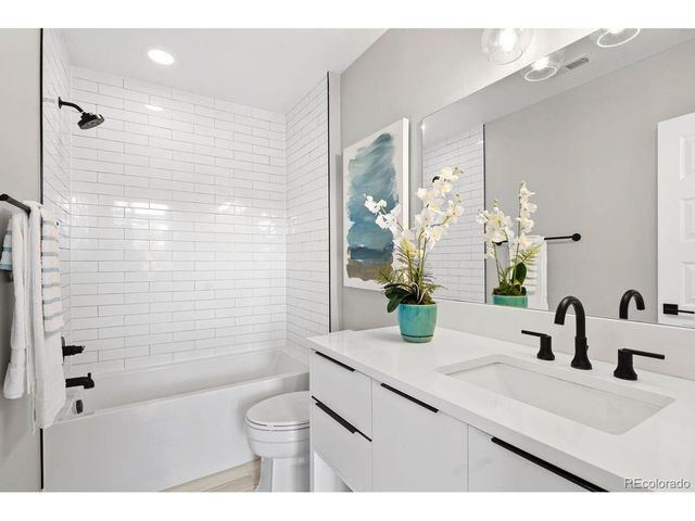 1500 S Elizabeth St, Denver, CO 80210