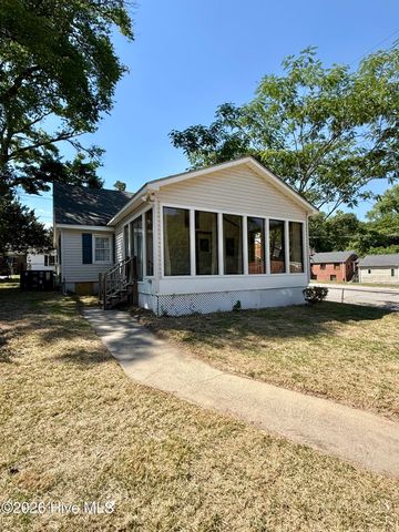 101 Cherry Street, Williamston, NC 27892