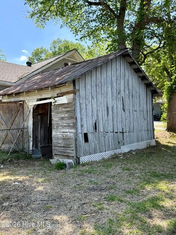 101 Cherry Street, Williamston, NC 27892