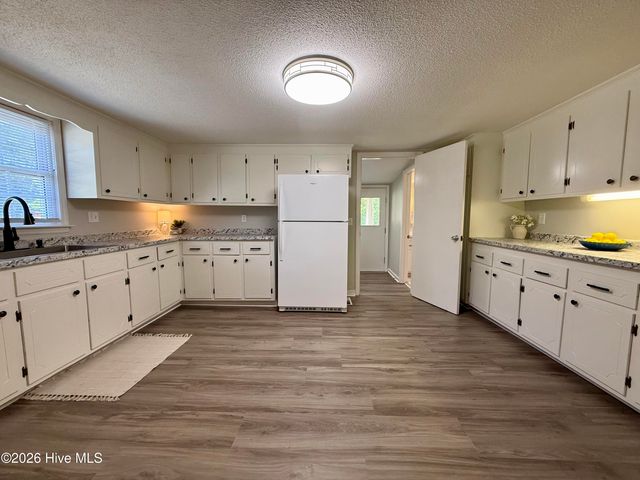 101 Cherry Street, Williamston, NC 27892