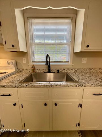 101 Cherry Street, Williamston, NC 27892