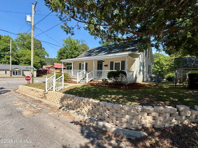 101 Cherry Street, Williamston, NC 27892