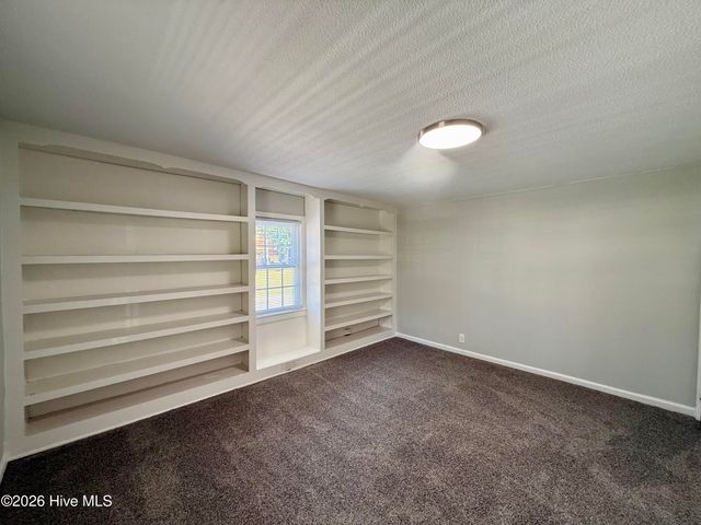101 Cherry Street, Williamston, NC 27892