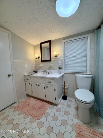 101 Cherry Street, Williamston, NC 27892