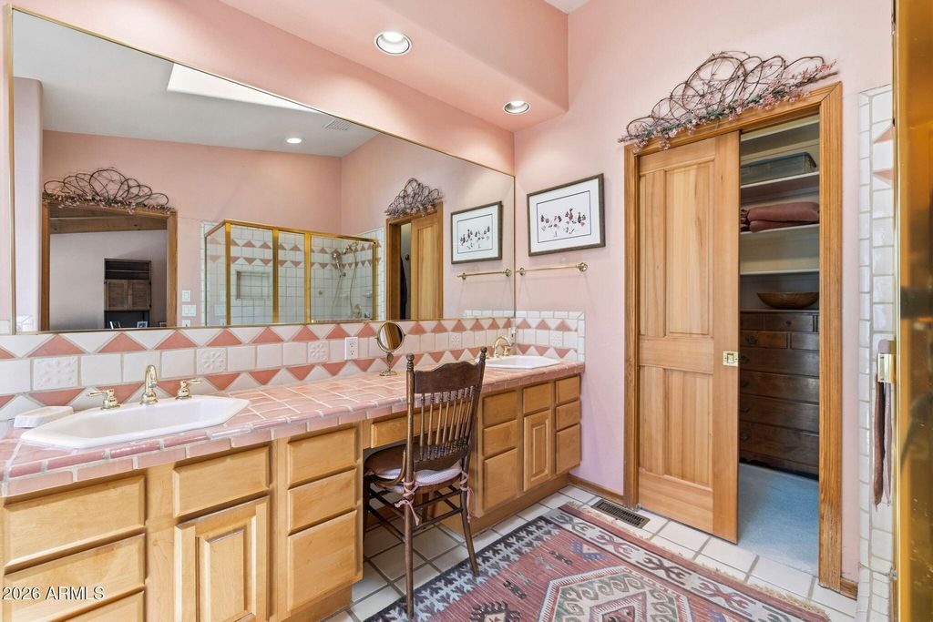 Image 21 of property listing at 1750 CAMBRIDGE Drive, Prescott, AZ 86305