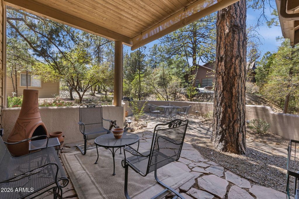 Image 35 of property listing at 1750 CAMBRIDGE Drive, Prescott, AZ 86305