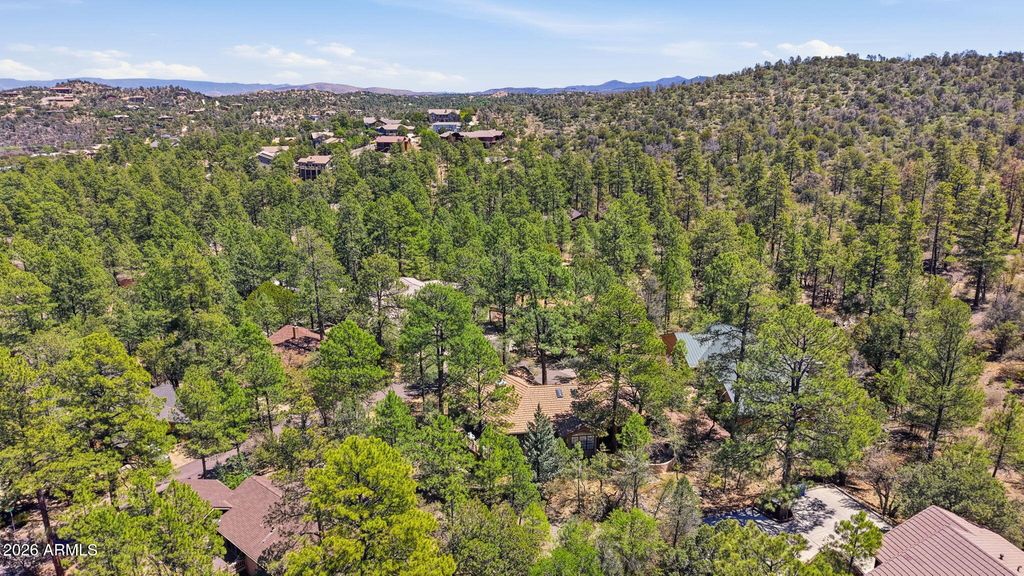Image 39 of property listing at 1750 CAMBRIDGE Drive, Prescott, AZ 86305