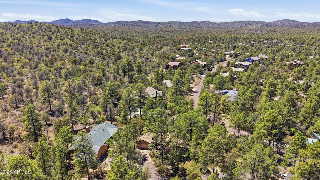 Image 43 of property listing at 1750 CAMBRIDGE Drive, Prescott, AZ 86305