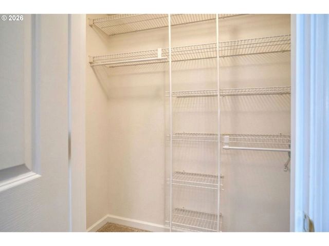 51673 Se 5TH St, Scappoose, OR 97056