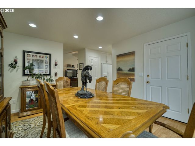 51673 Se 5TH St, Scappoose, OR 97056