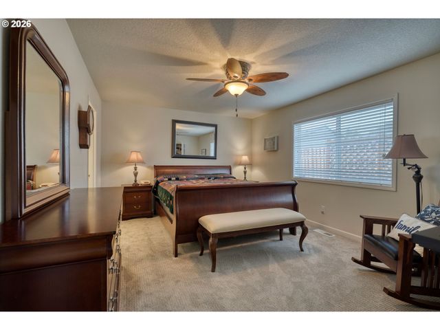 51673 Se 5TH St, Scappoose, OR 97056