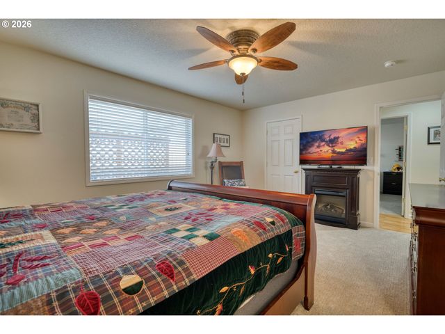 51673 Se 5TH St, Scappoose, OR 97056