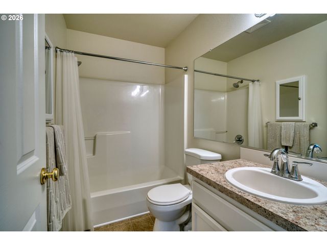 51673 Se 5TH St, Scappoose, OR 97056