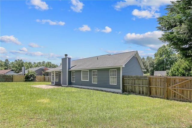 111 Sage Creek Drive, Raeford, NC 28376