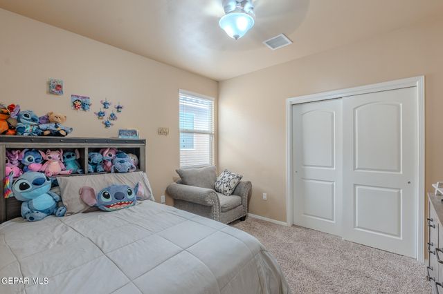 12435 Knightsbridge Drive, Horizon City, TX 79928