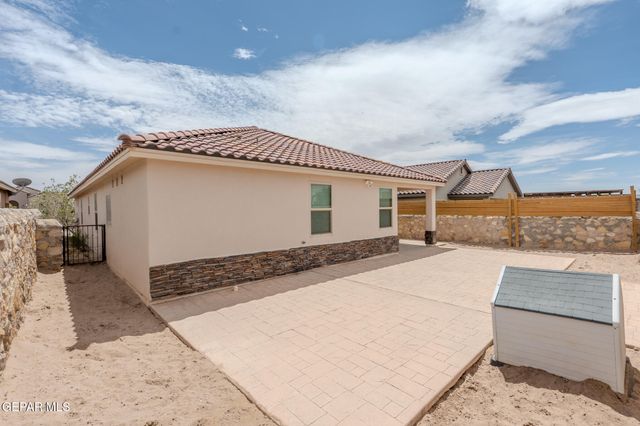 12435 Knightsbridge Drive, Horizon City, TX 79928
