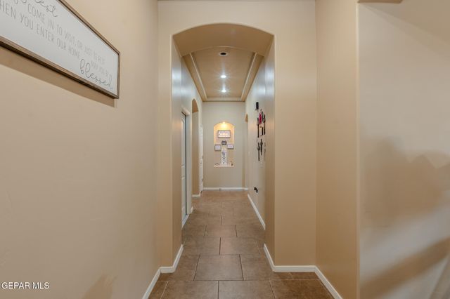 12435 Knightsbridge Drive, Horizon City, TX 79928