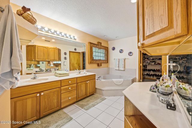 5425 James Lane, Mims, FL 32754