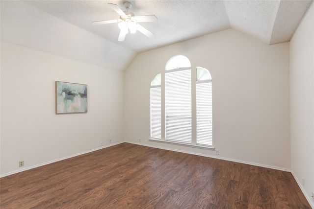 206 Howley Court, Irving, TX 75063