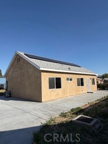 7745 Cypress Avenue 2, Fontana, CA 92336