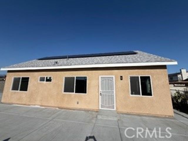 7745 Cypress Avenue 2, Fontana, CA 92336