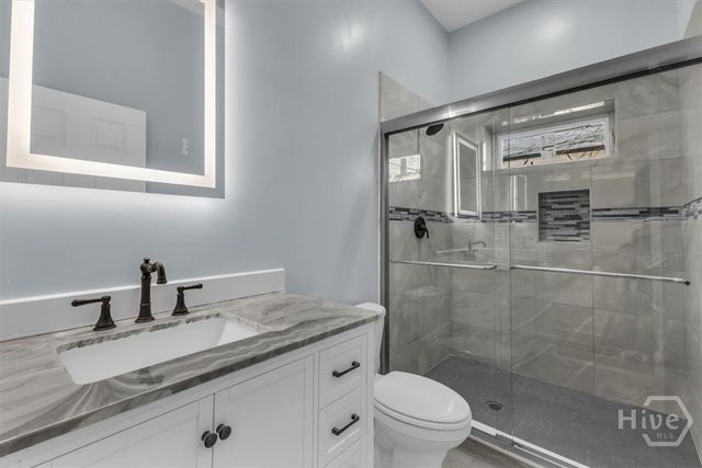 801 W 50th Street, Savannah, GA 31405