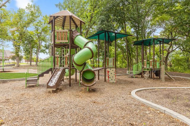 1601 Cygnet Court, Van Alstyne, TX 75495