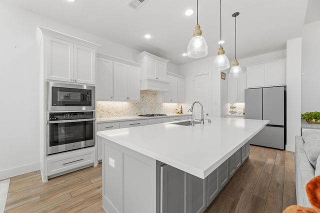 1601 Cygnet Court, Van Alstyne, TX 75495
