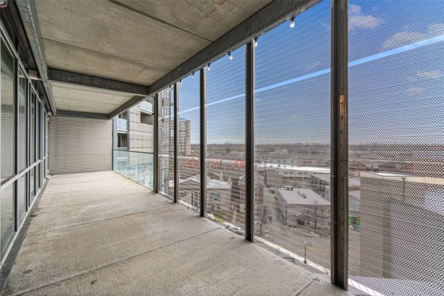 221 E College Street 708, Iowa City, IA 52240