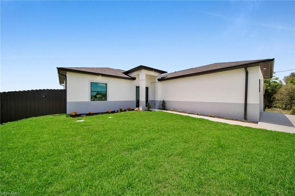 136 Pageant ST, LEHIGH ACRES, FL 33974 — photo 4