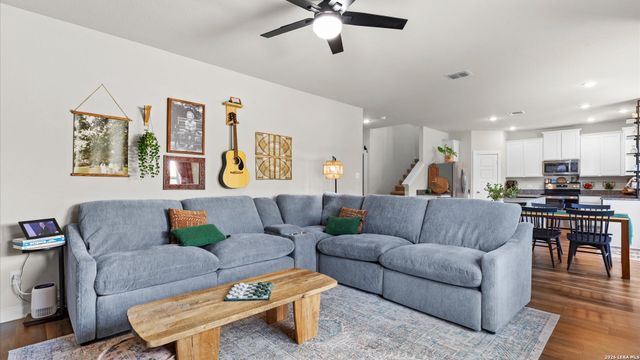 1994 RESERVE WAY, New Braunfels, TX 78130