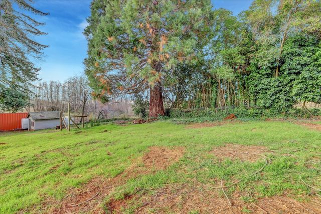 10149 East Dr, Grass Valley, CA 95945