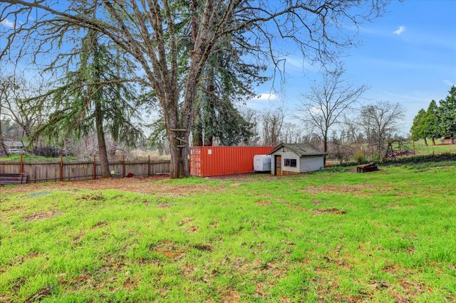 10149 East Dr, Grass Valley, CA 95945