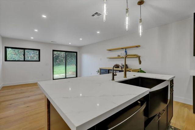 10149 East Dr, Grass Valley, CA 95945